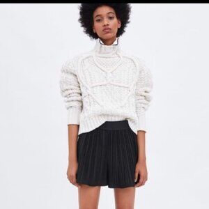 Zara Woman Black Blogger Favorite High Waist Pleated Mini Culotte Shorts S